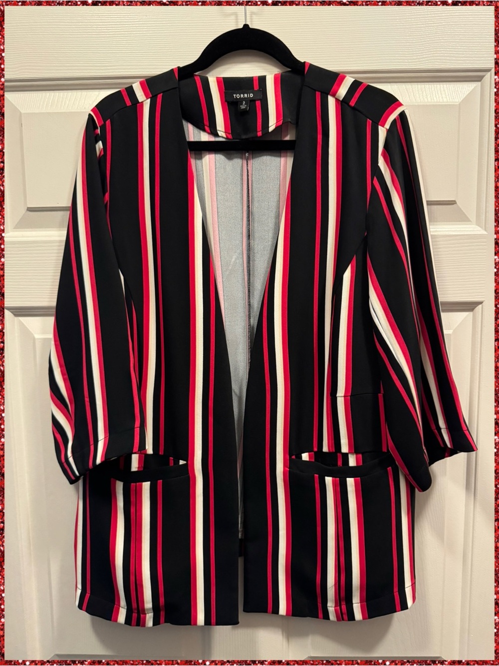 Torrid 2 ▪️Women’s Black Pink White Striped Open Blazer Jacket